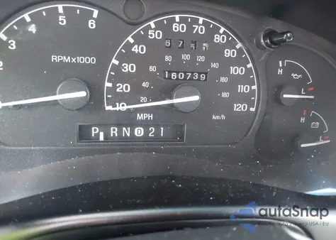 2000 Ford Explorer Xlt z USA, uszkodzony, nr VIN 1FMZU73E5YZA82211